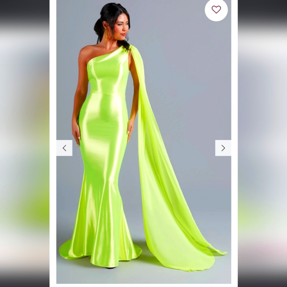 Prom girl formal gown neon green size 0 new with tags
